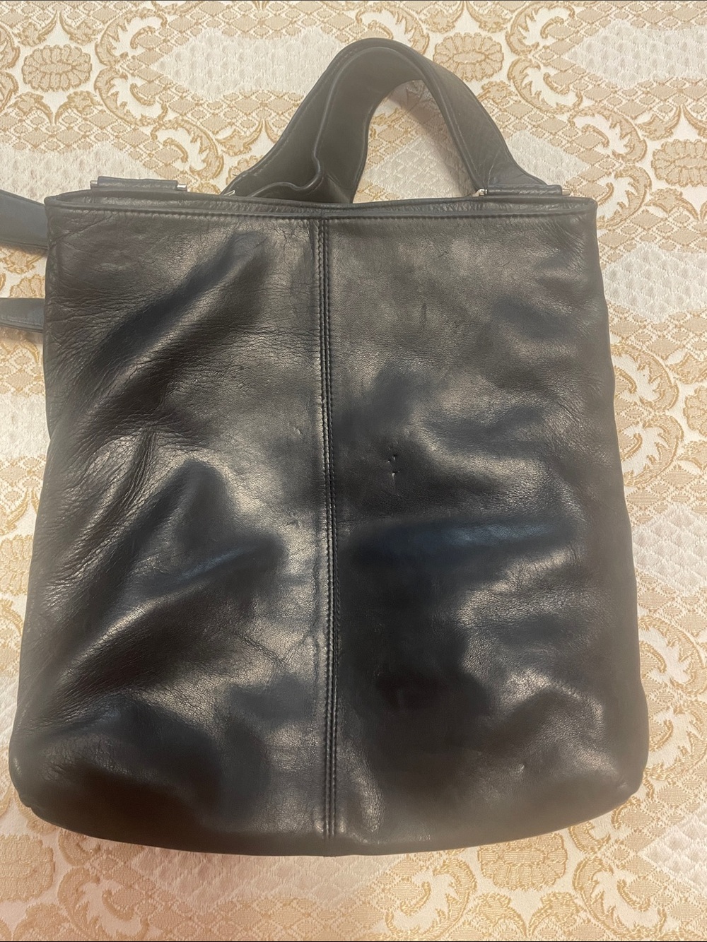 PERLINA Black Leather Shoulder Bag - Picture 5 of 8